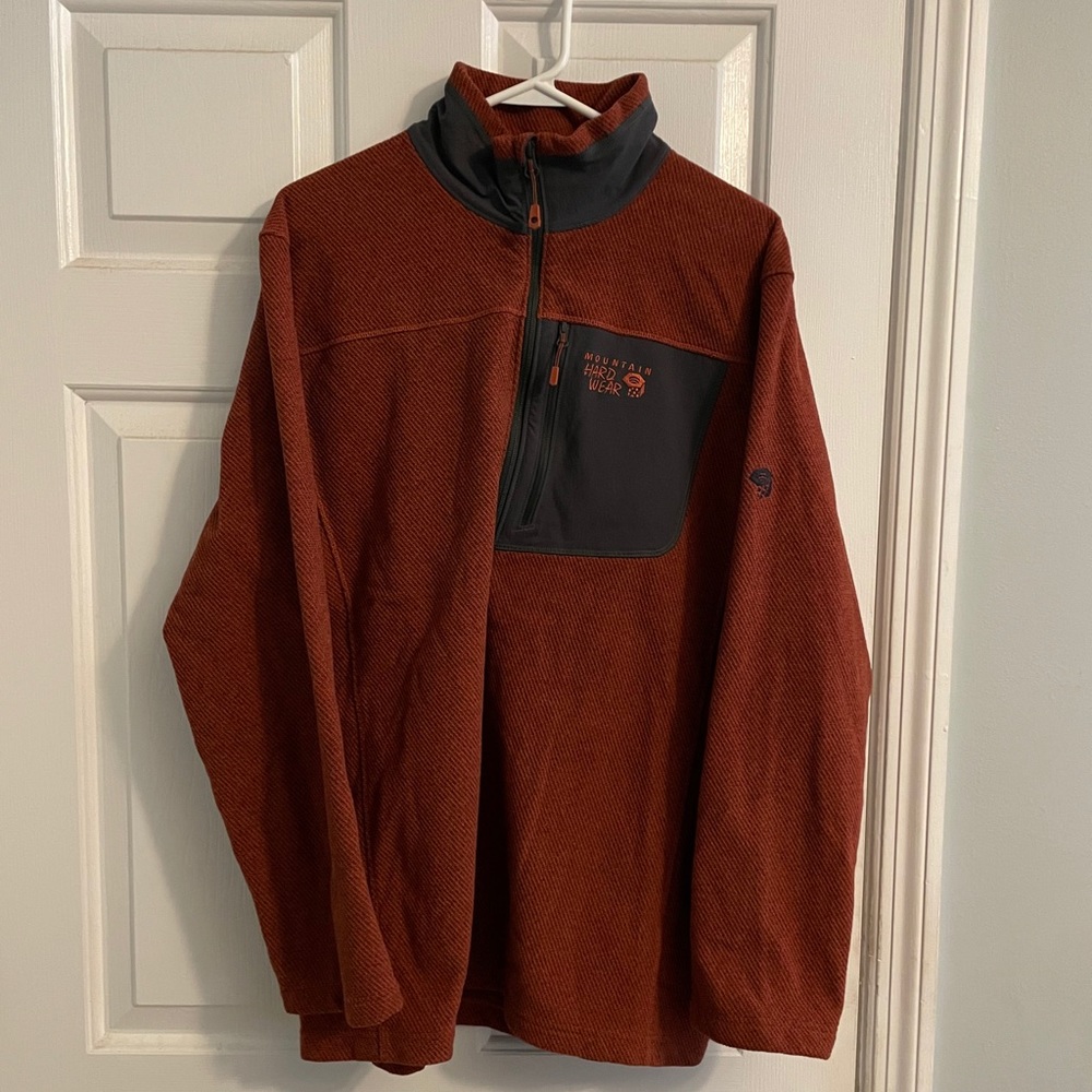 Mountain Hardware Toasty Twill Fleece 1/4 zip